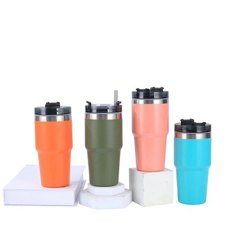 20 OZ 600 ML vacuum thermos car mug with 304 stainless steel inner, 201 stainless steel outer with plastic straw